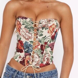 NWT whitefox boutique dear diary bustier floral